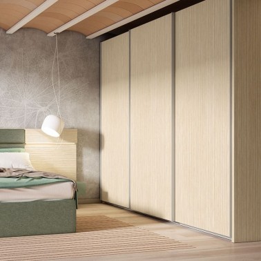 Armario tres puertas correderas RLV