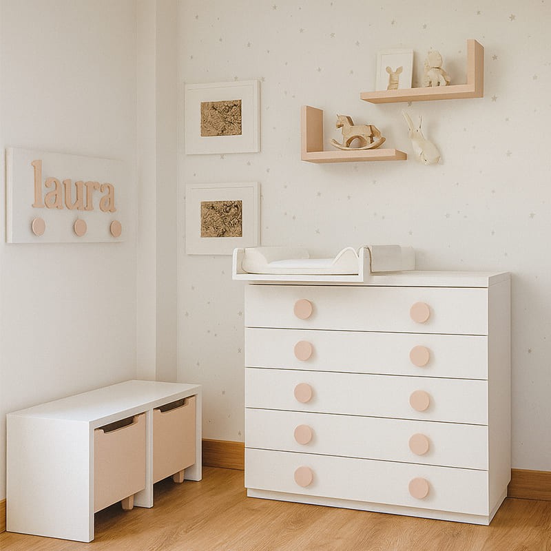 Comoda cinco cajones