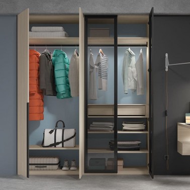 Armario cuatro puertas batientes Montes