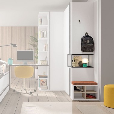 Terminal banqueta con estantes Montes